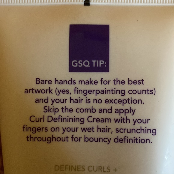 Defining curl cream for beautiful hair - Picture 3 of 4